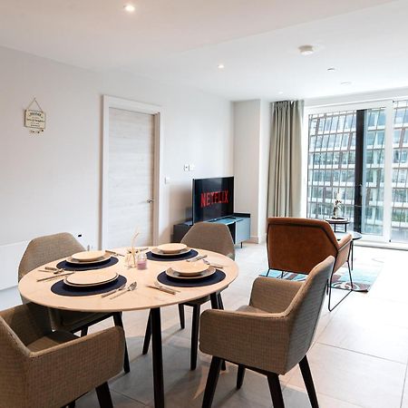 Modern 2 Bedroom City Centre Apartment W Balcony Manchester Buitenkant foto