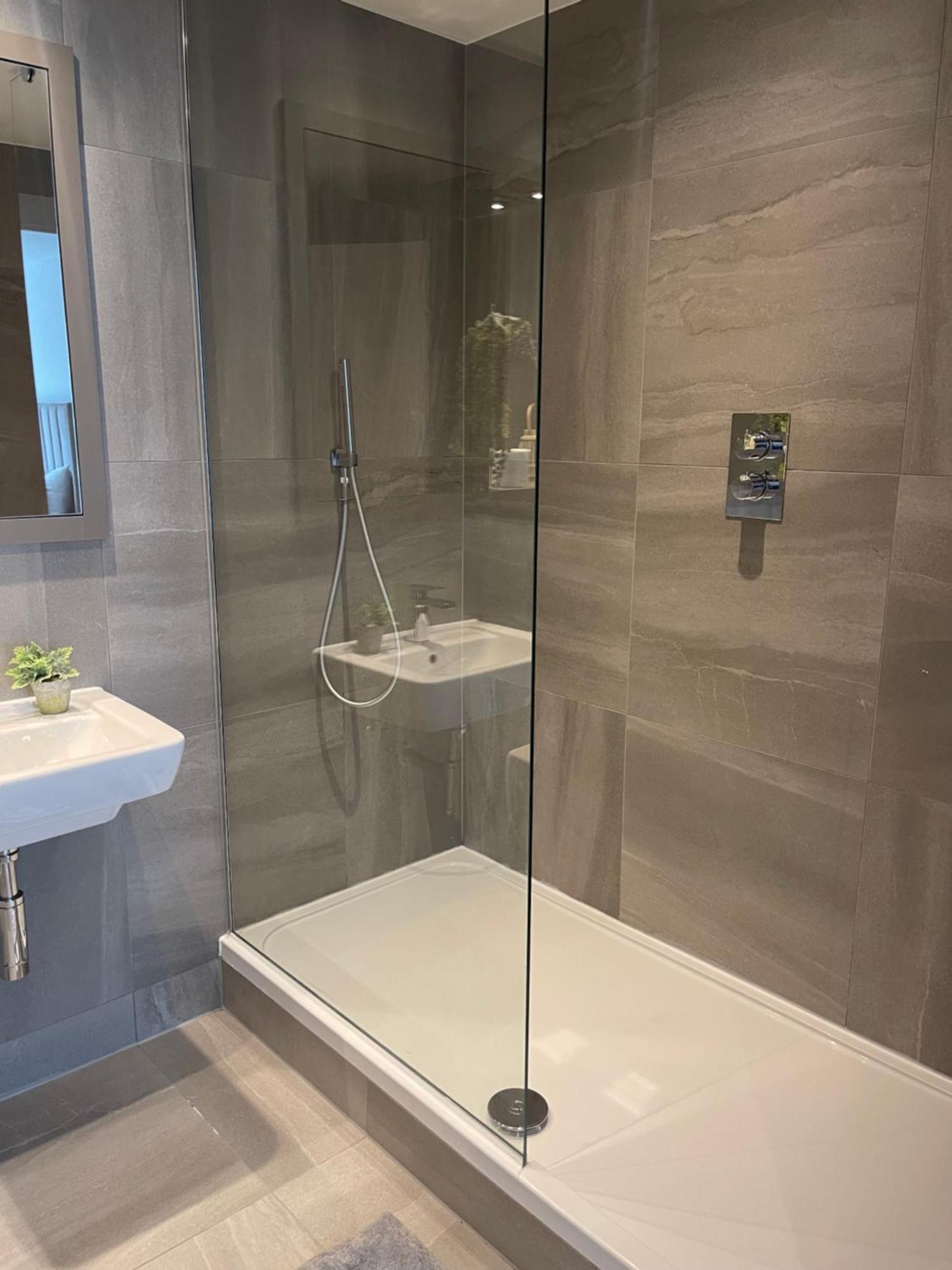 Modern 2 Bedroom City Centre Apartment W Balcony Manchester Buitenkant foto