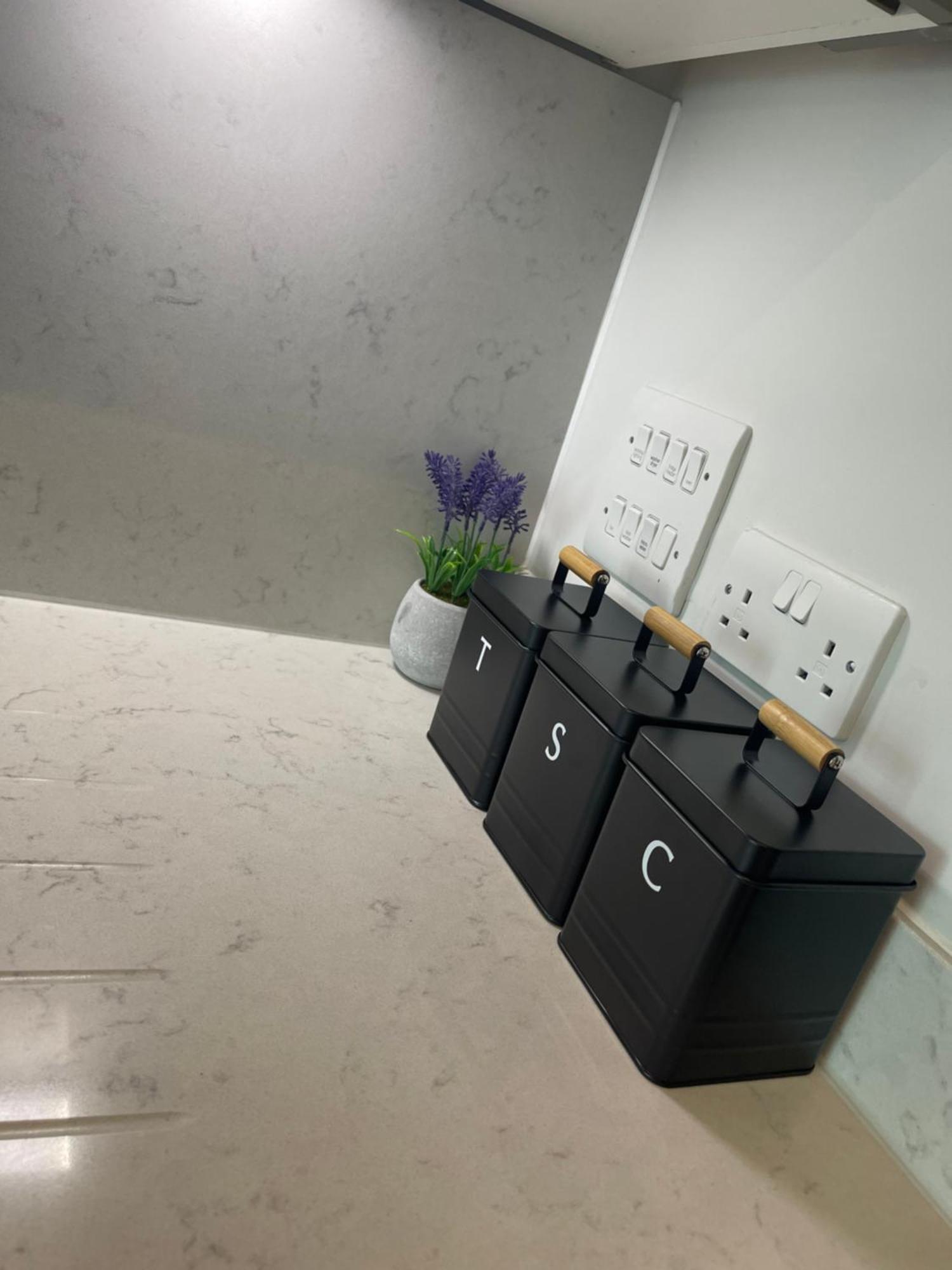 Modern 2 Bedroom City Centre Apartment W Balcony Manchester Buitenkant foto